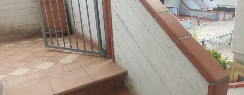 1697297822656