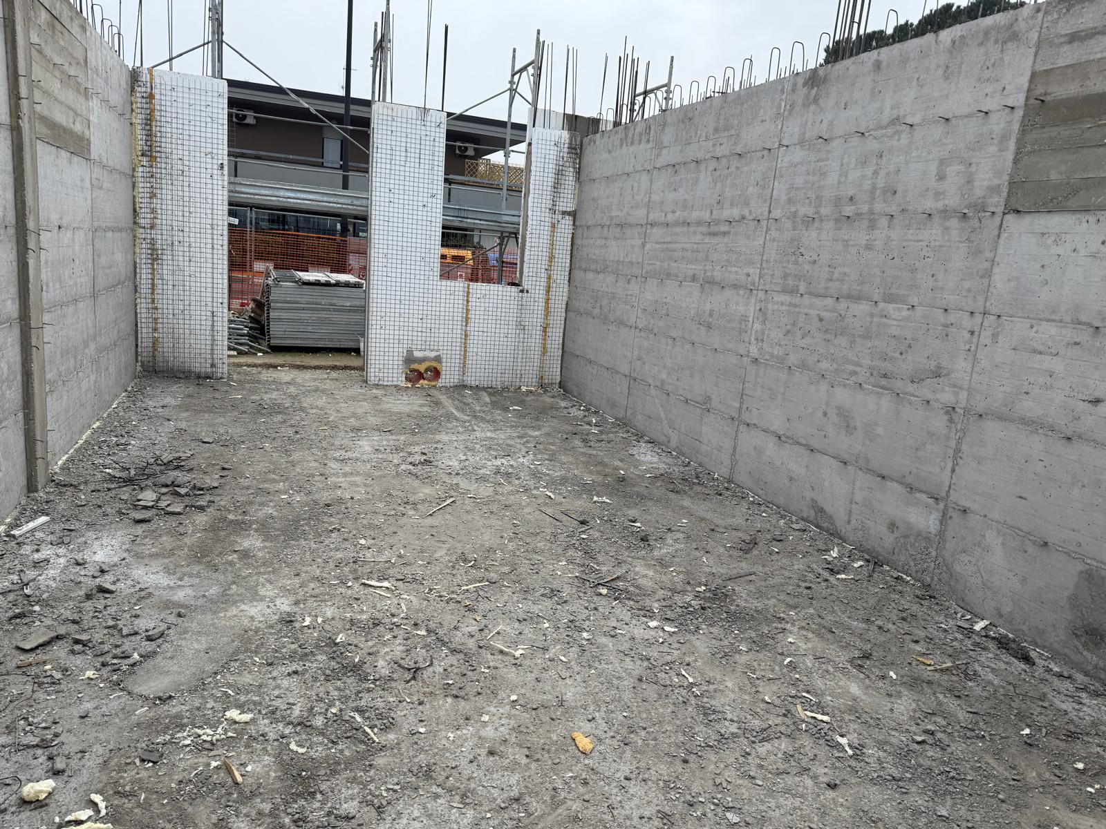 loft open space con Giardino al mare