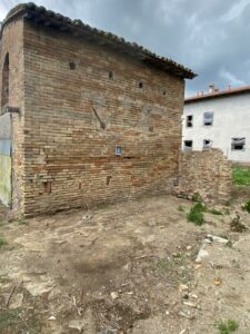 Terreno edificabile con rudere centro Piangipane