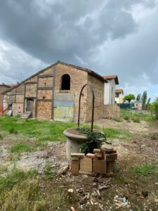 Terreno edificabile con rudere centro Piangipane