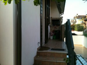Vendesi Bifamiliare ZONA vicoli