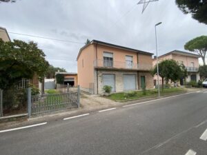 Casa Indipendente Ampie Dimensioni