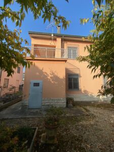 Casa Indipendente Ampie Dimensioni