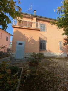 Casa Indipendente Ampie Dimensioni