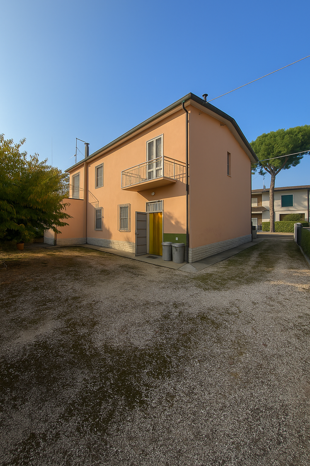 Casa Indipendente Ampie Dimensioni
