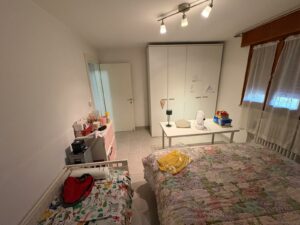 TRILOCALE CON CORTE ESCLUSIVA E POSTO AUTO