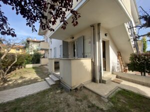 Castiglione appartamento con ingresso indipendente