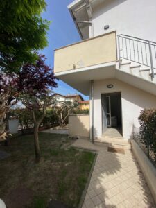 Castiglione appartamento con ingresso indipendente