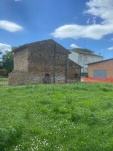 Casa indipendente Piangipane con annesso terreno edificabile
